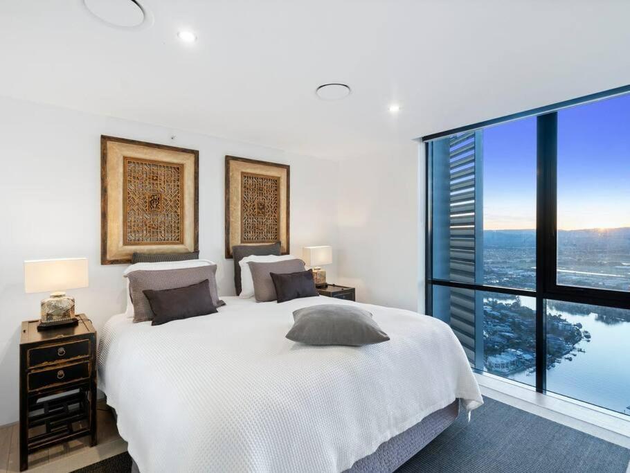 Exclusive Circle On Cavil Sub-Penthouse Luxury Apt - Hosted By Coastal Letting Gold Coast Zewnętrze zdjęcie